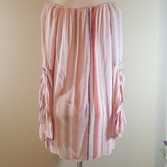 Fever Flowing 3/4 Sleeve Tunic Blouse - Picture 2 of 6